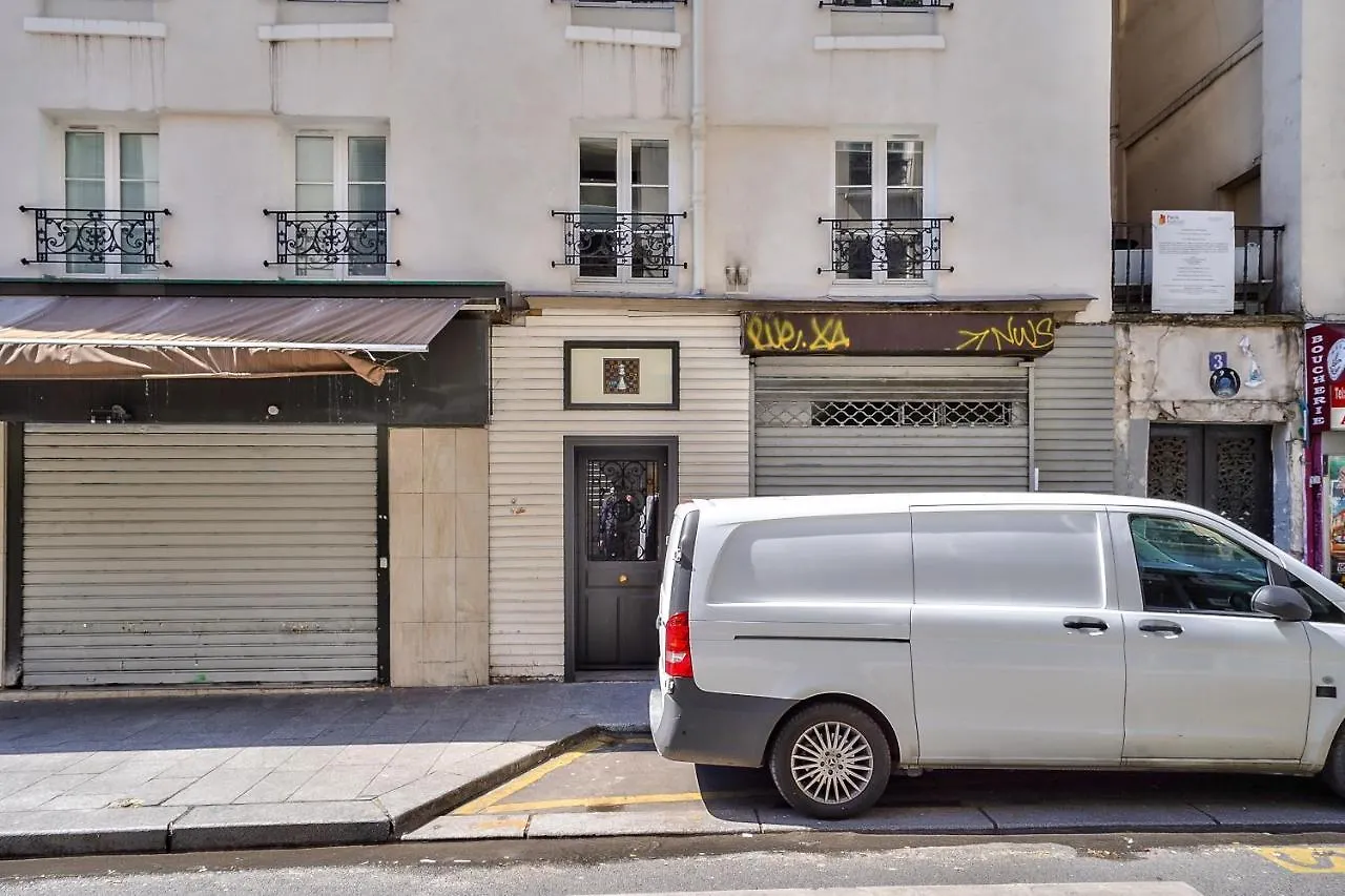 Charming 1 Bedroom In The Heart Of Apartmán